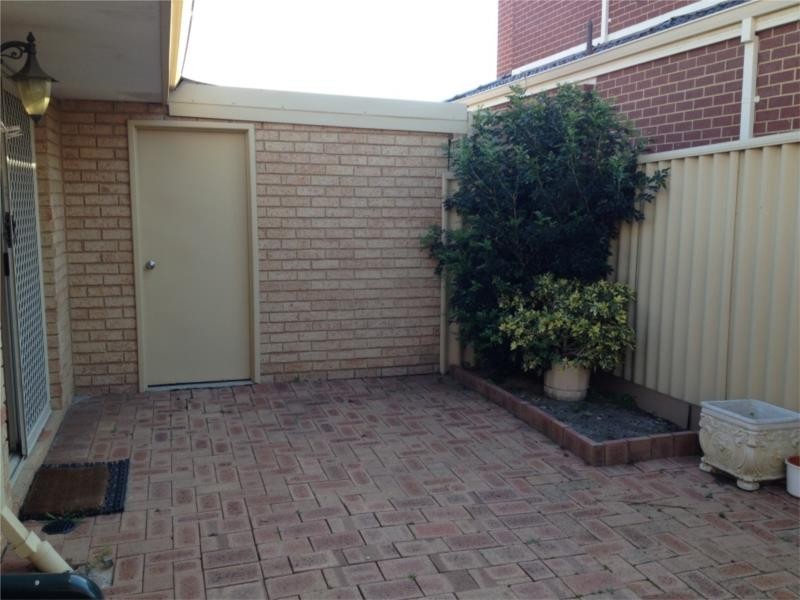 7a Macdonald Road, Applecross WA 6153