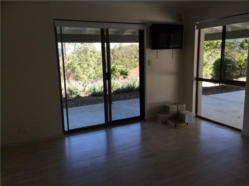 Mount Nathan QLD 4211