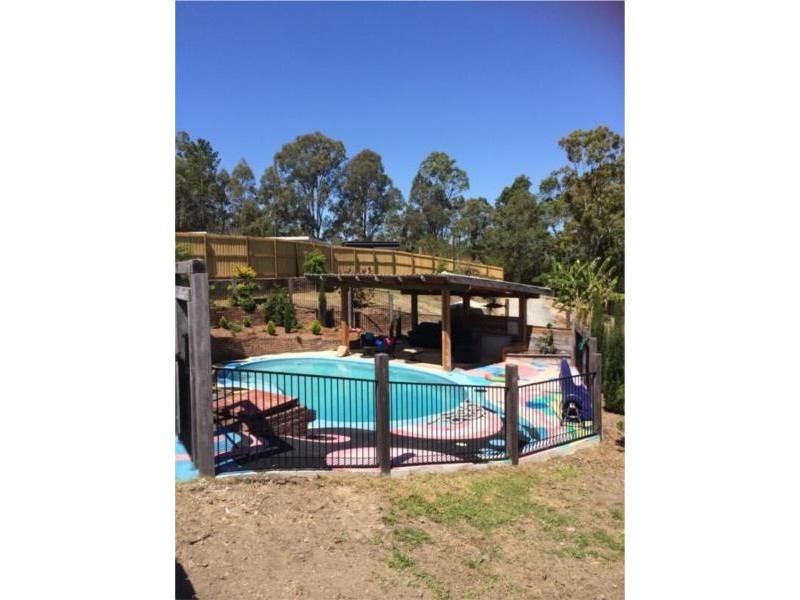 Mount Nathan QLD 4211