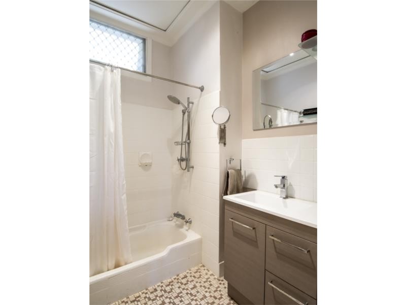 5 Duncraig Road, Duncraig WA 6023