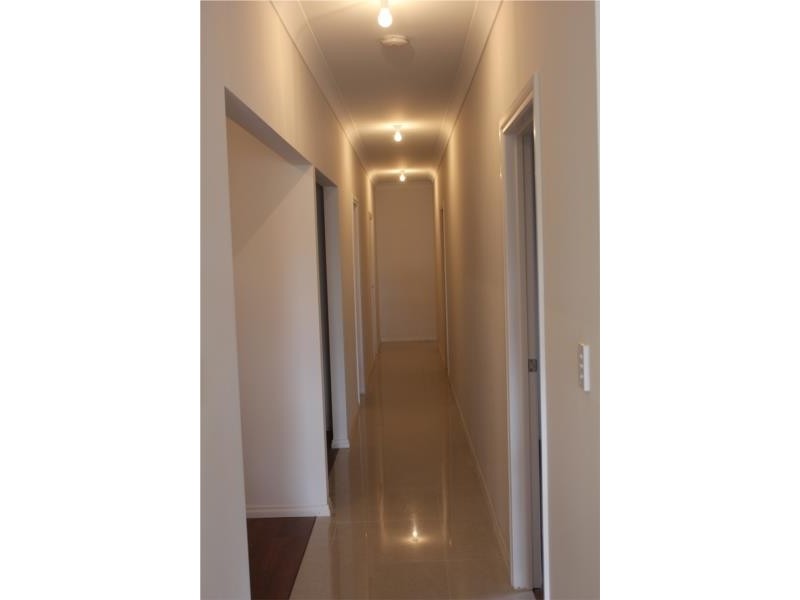 82 Collins Street, Clearview SA 5085