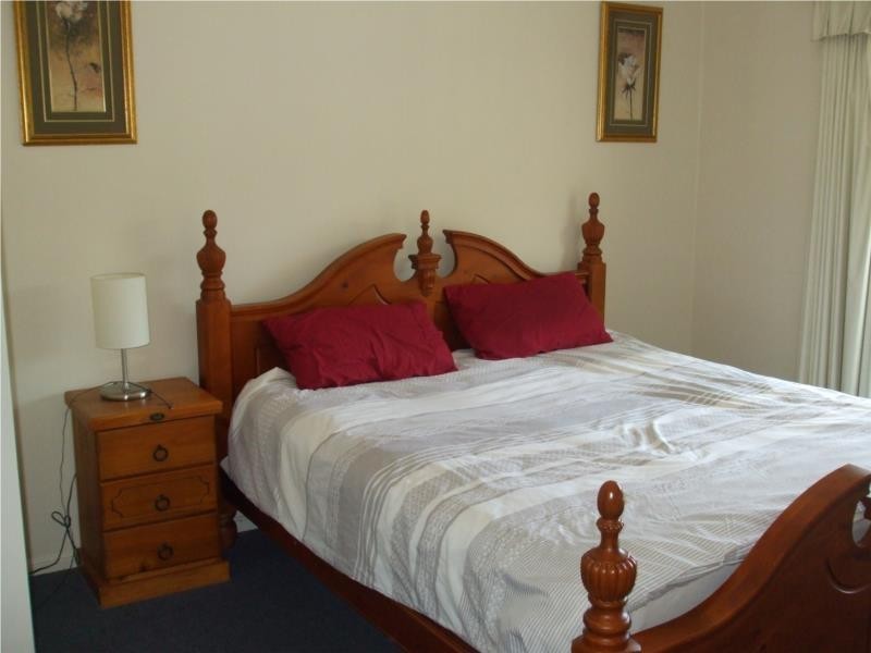 1 Township Drive, Burleigh Heads QLD 4220