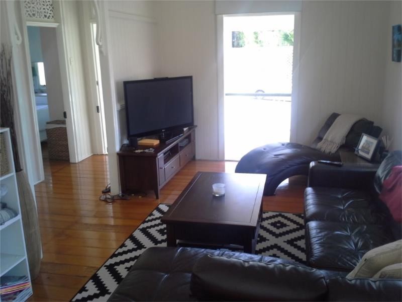 9  Eagar Street, Ashgrove QLD 4060