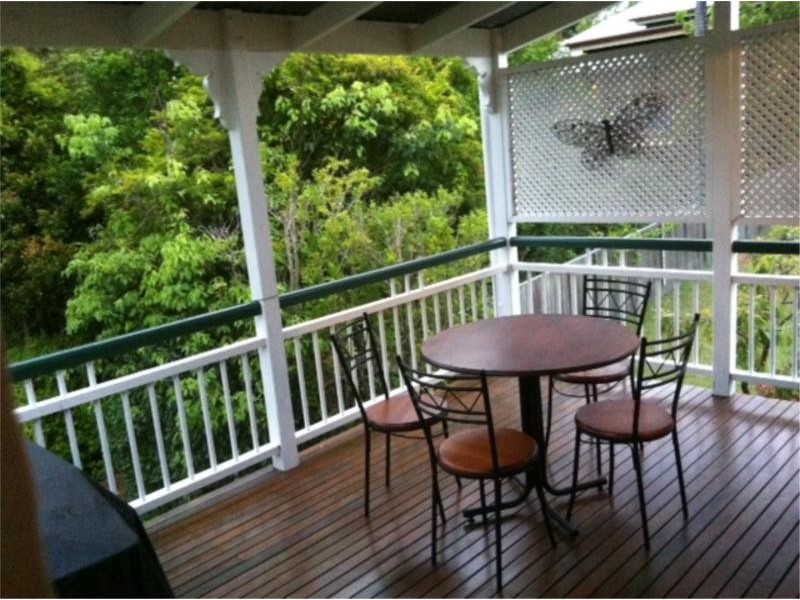 9  Eagar Street, Ashgrove QLD 4060