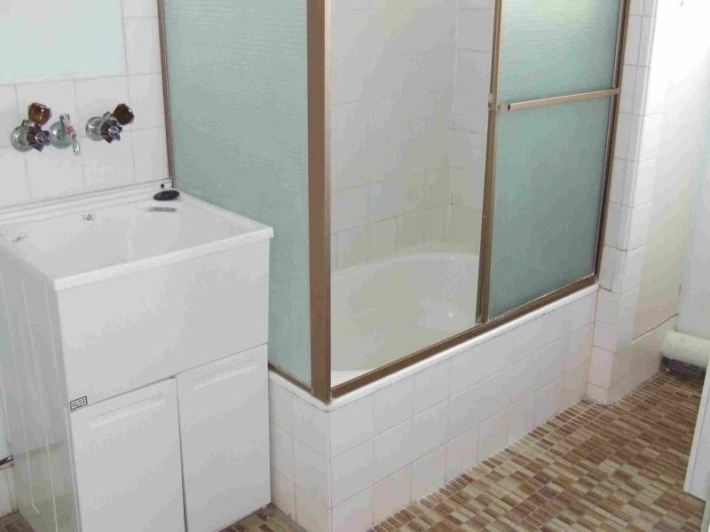 2/11 Daphne Street, Camp Hill QLD 4152