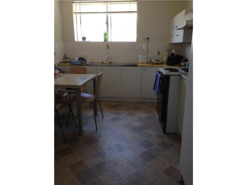 2/11 Daphne Street, Camp Hill QLD 4152