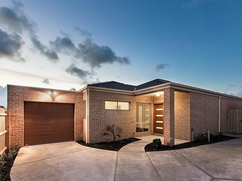 2/3 Ellenvale Drive, Narre Warren VIC 3805