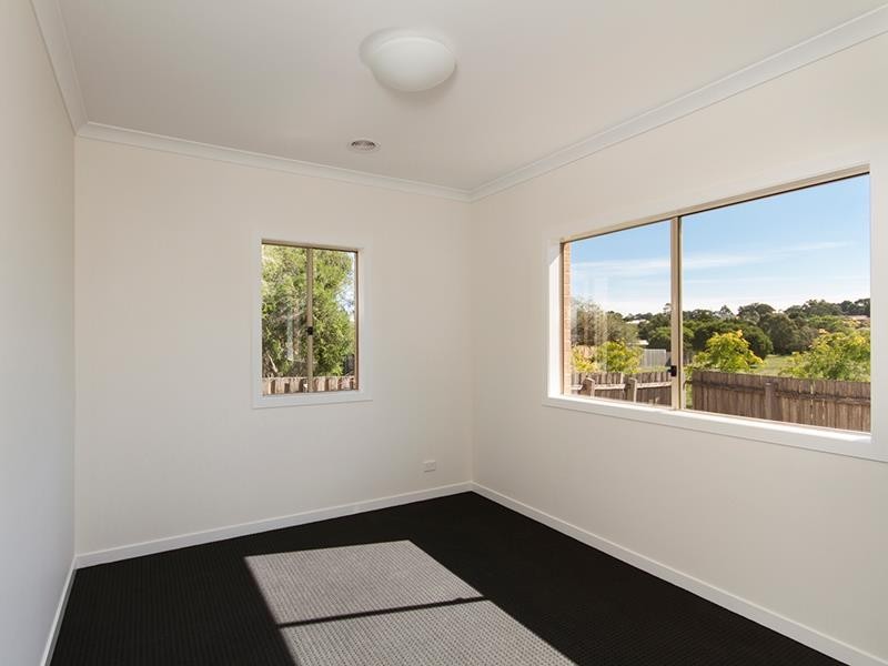 2/3 Ellenvale Drive, Narre Warren VIC 3805