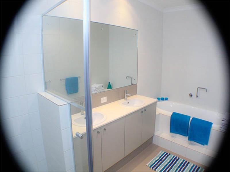 2 Fenian Pass, Hillarys WA 6025