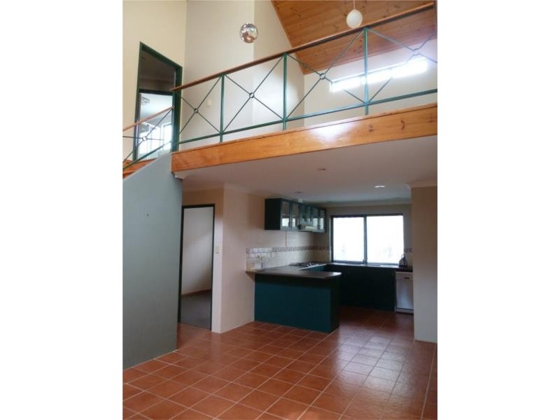 32A Minilya Avenue, White Gum Valley WA 6162