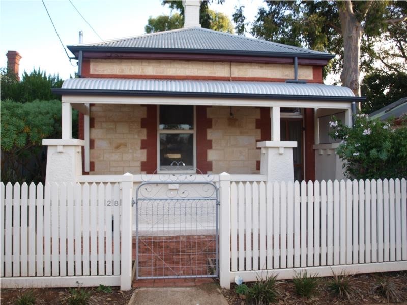 28 Robert Street, Croydon SA 5008