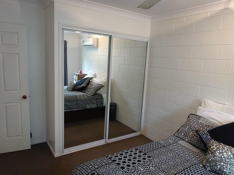 2/39 First Street, Railway Estate QLD 4810