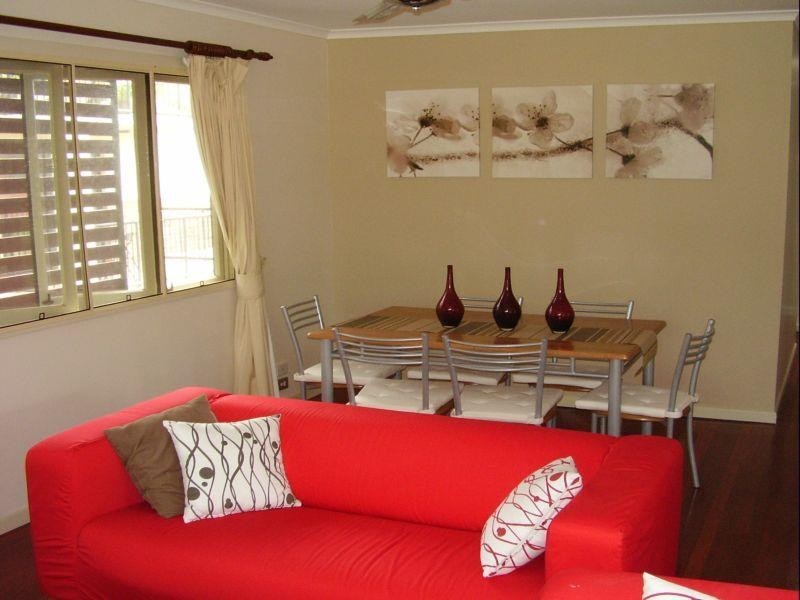 6A Waverley Street, Southport QLD 4215