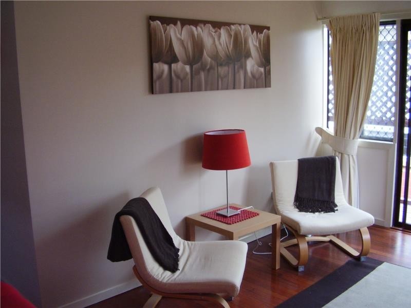 6A Waverley Street, Southport QLD 4215