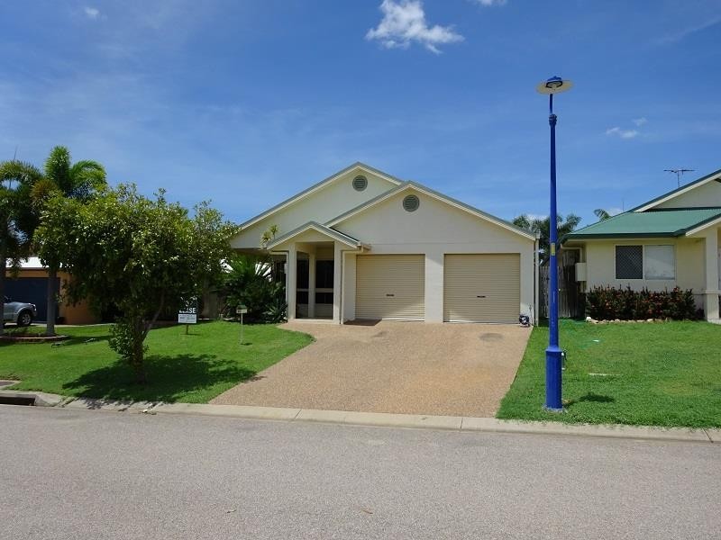 56 Estuary Parade, Douglas QLD 4814