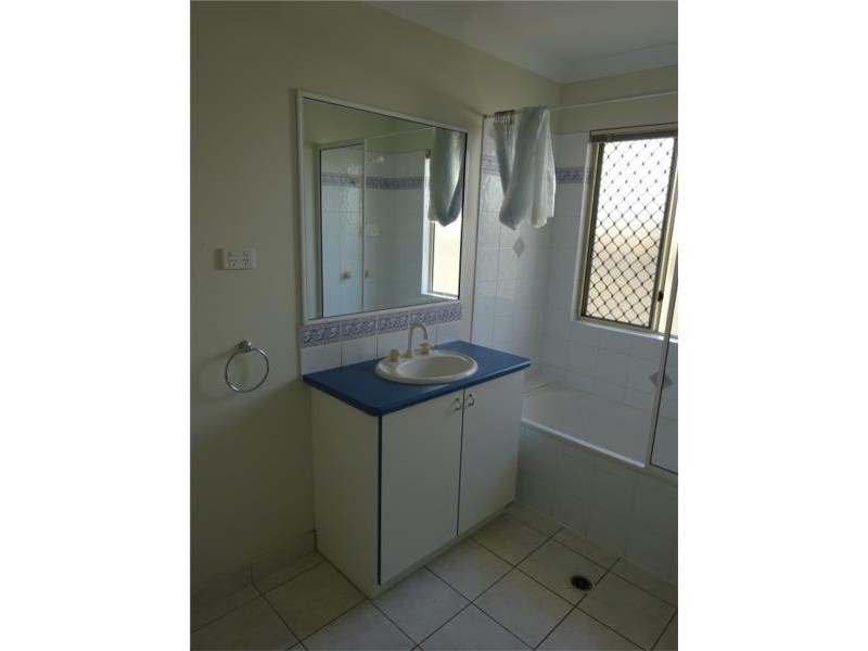 56 Estuary Parade, Douglas QLD 4814