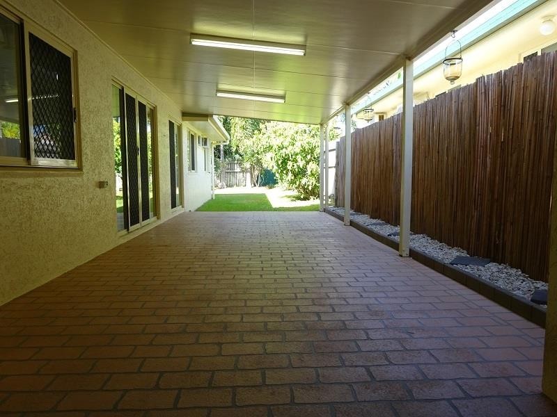 56 Estuary Parade, Douglas QLD 4814