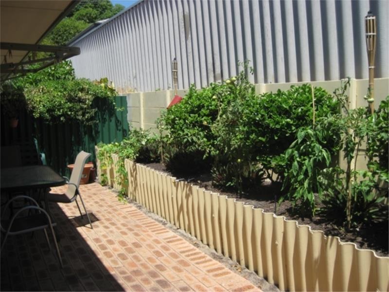 2/89 Powell Street, Joondanna WA 6060