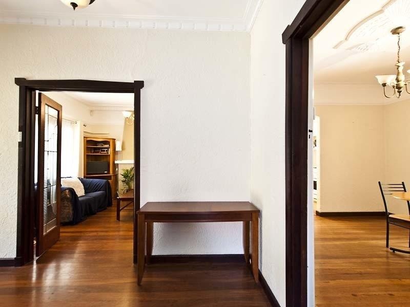 75 Sexton Road, Inglewood WA 6052