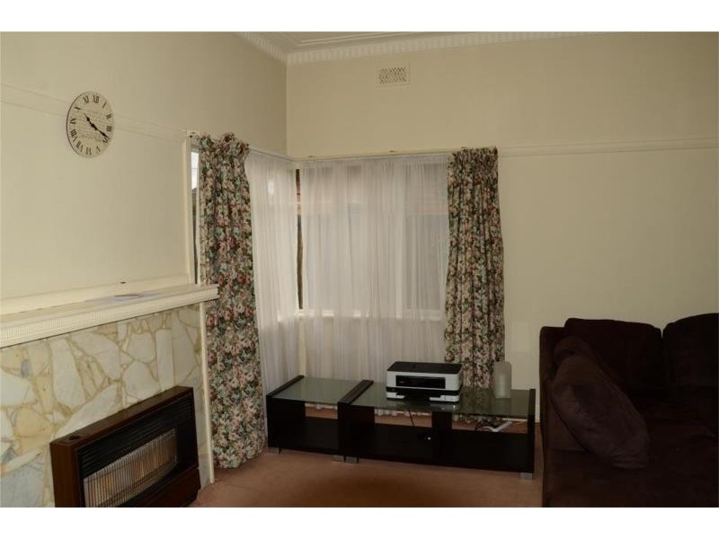 11 Price Street, Essendon VIC 3040