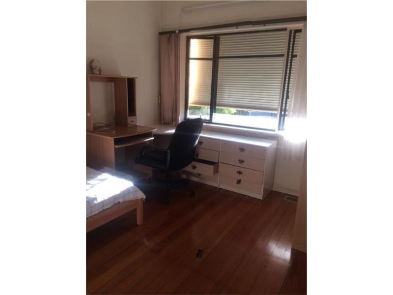 12 Cumming Street, Burwood VIC 3125