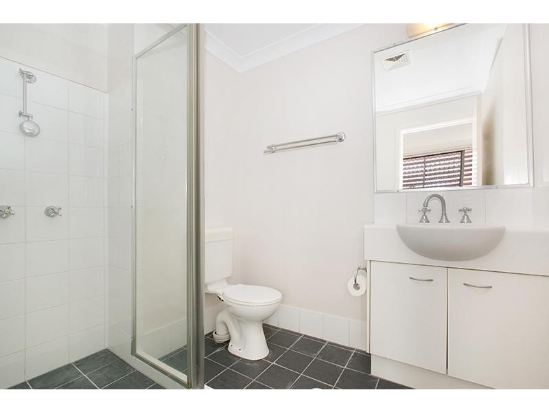 Taringa QLD 4068