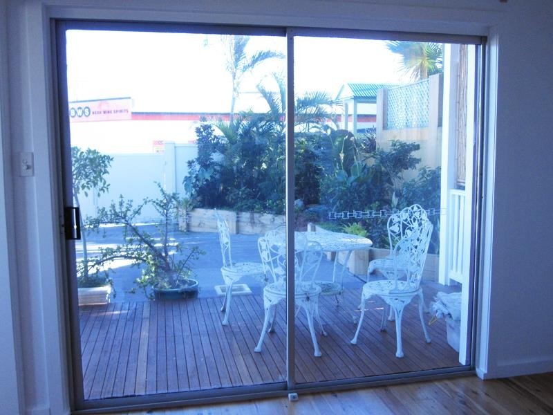 57 Griffin Road, North Curl Curl NSW 2099