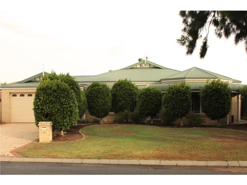 10 Abbeville Circle, Mindarie WA 6030