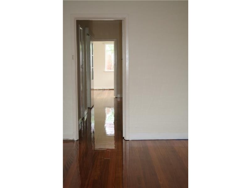 2 Warland Road, Hampton East VIC 3188