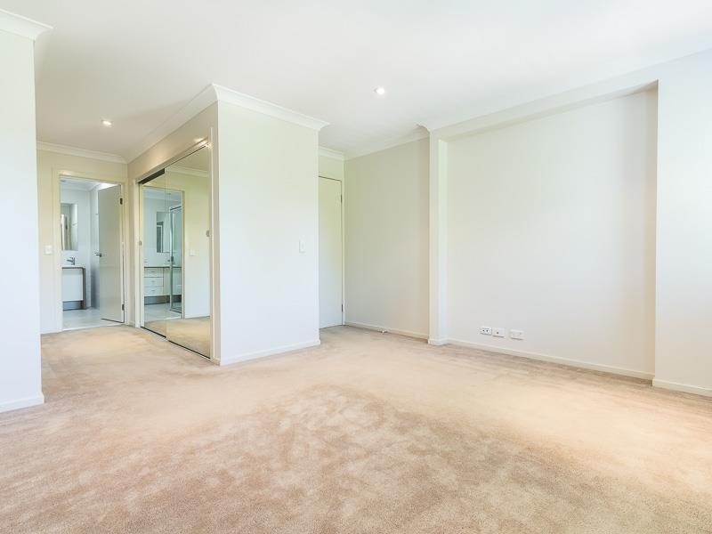 26/16 Surbiton Court, Carindale QLD 4152