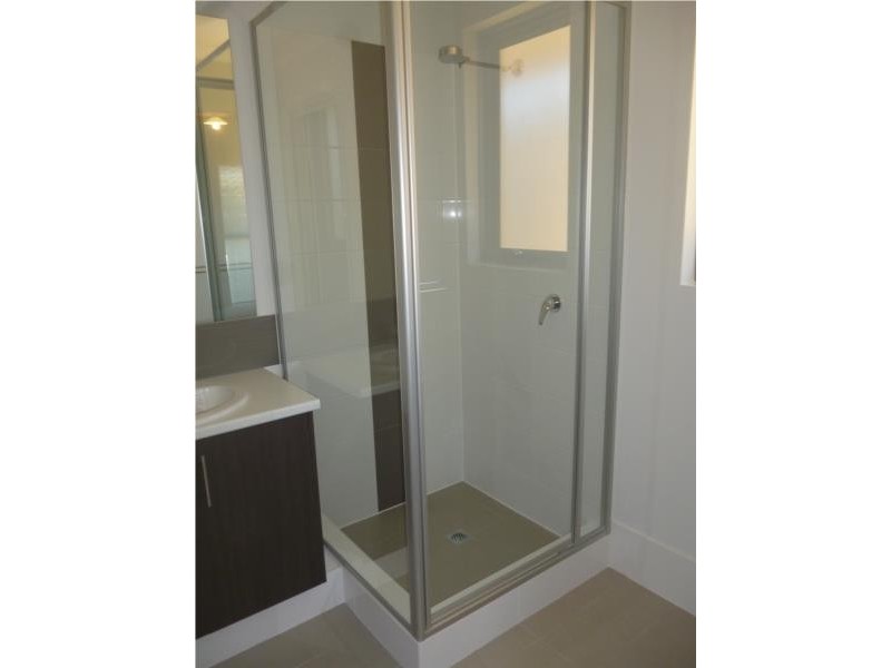 77 Sapphire Chase, Wellard WA 6170