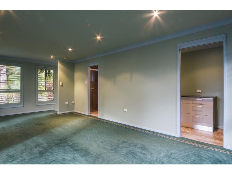 35 Tramway Road, North Avoca NSW 2260