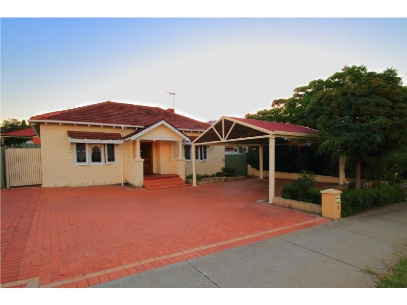 13 Grand Promenade, Bayswater WA 6053