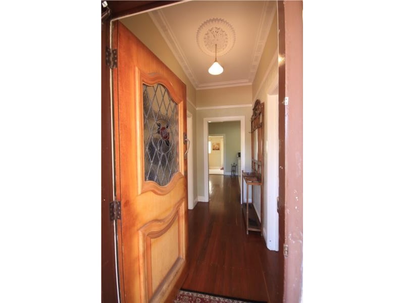 13 Grand Promenade, Bayswater WA 6053