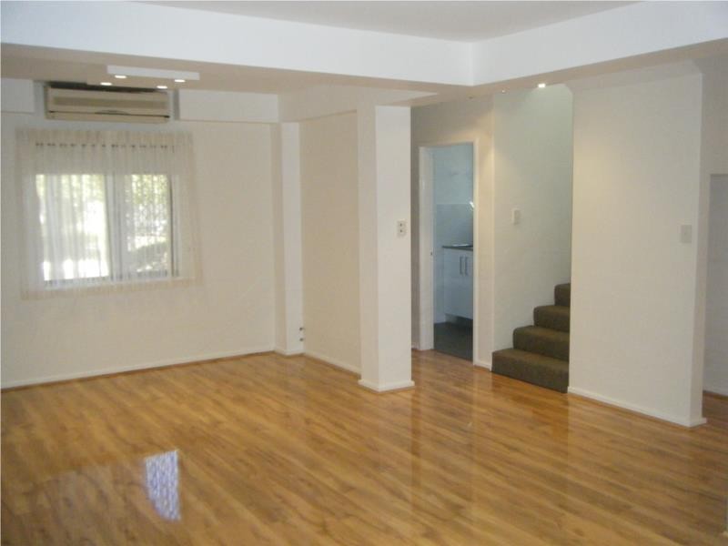 4/11 South Terrace, Como WA 6152