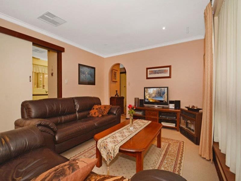 13 Eastwood Way, Hamersley WA 6022