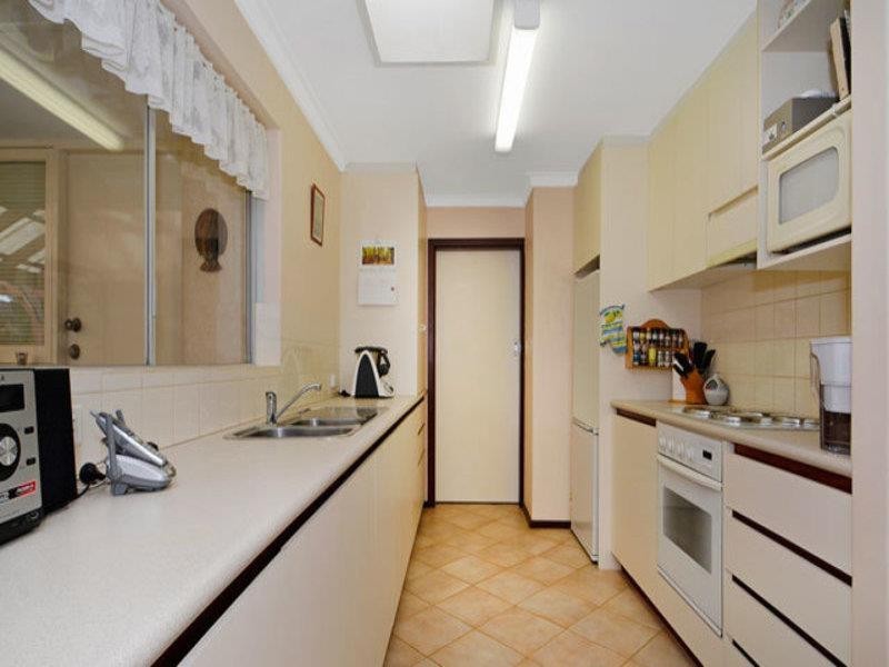 13 Eastwood Way, Hamersley WA 6022