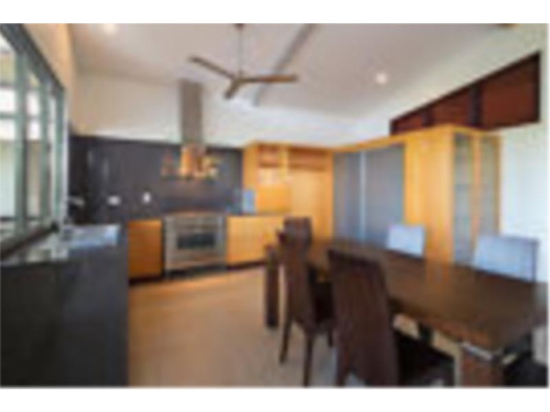 2/4 D’Ambrosio Court, Parap NT 0820