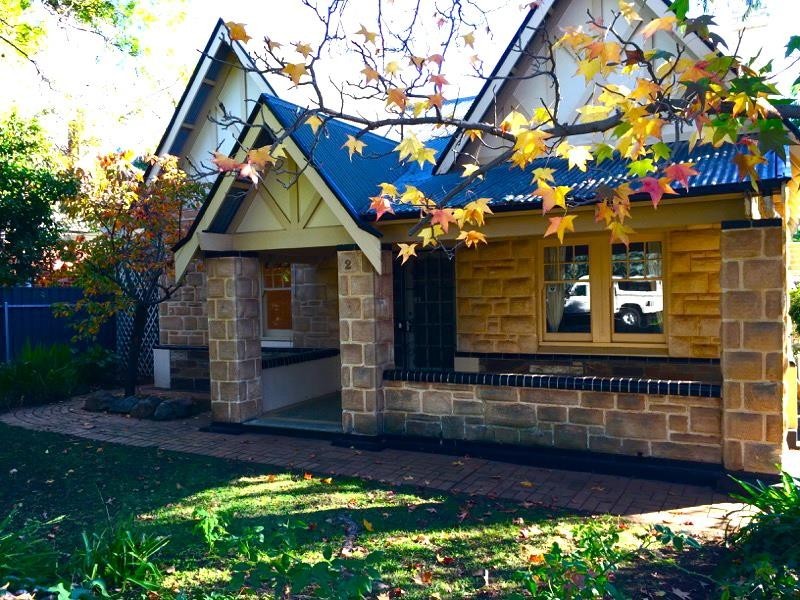 2 Braeside Avenue, Myrtle Bank SA 5064