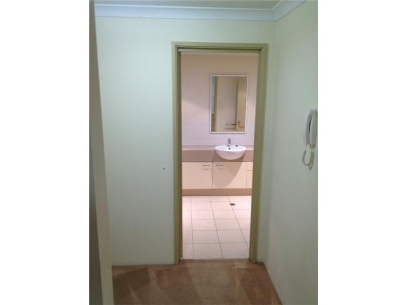 2/76 Newcastle Street, Perth WA 6000