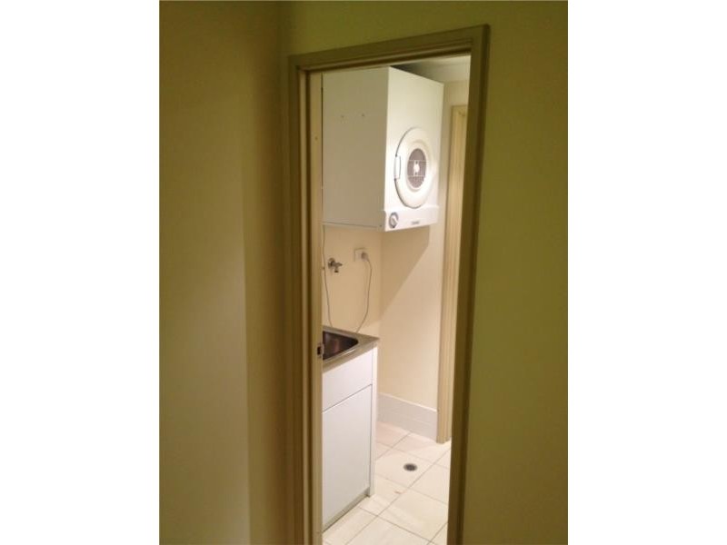 2/76 Newcastle Street, Perth WA 6000