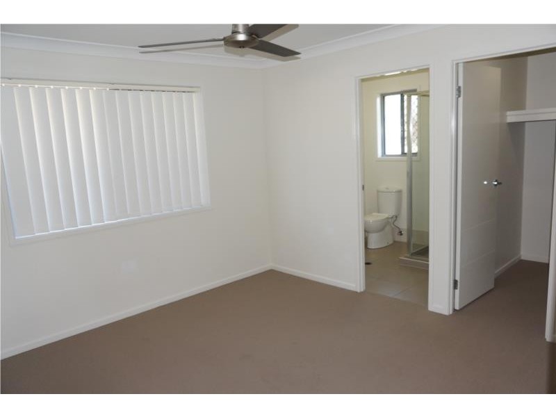18 Sanur Street, Marsden QLD 4132
