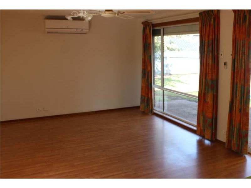 4 Eurunderee Avenue, Seacombe Gardens SA 5047