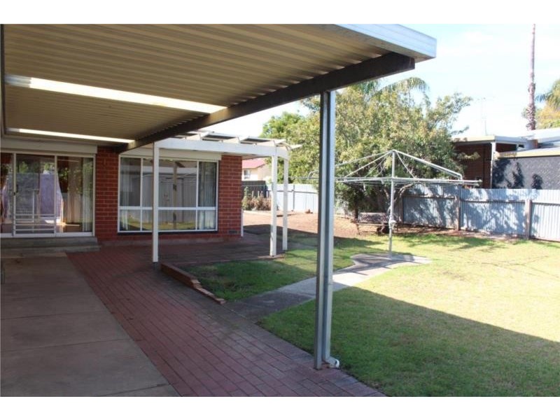 4 Eurunderee Avenue, Seacombe Gardens SA 5047