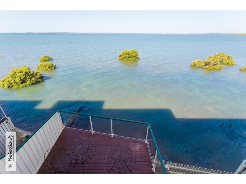 127 Shore Street North, Cleveland QLD 4163