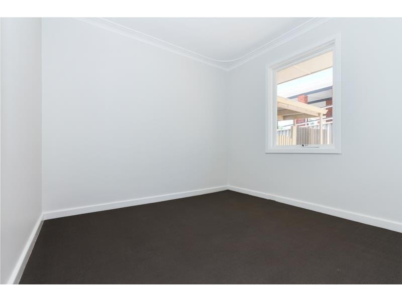 5B Cobine Street, Spearwood WA 6163