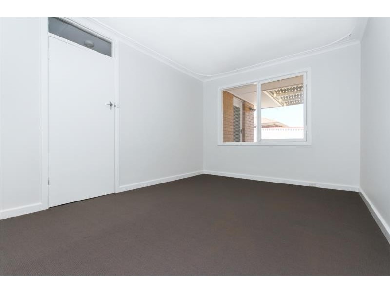 5B Cobine Street, Spearwood WA 6163