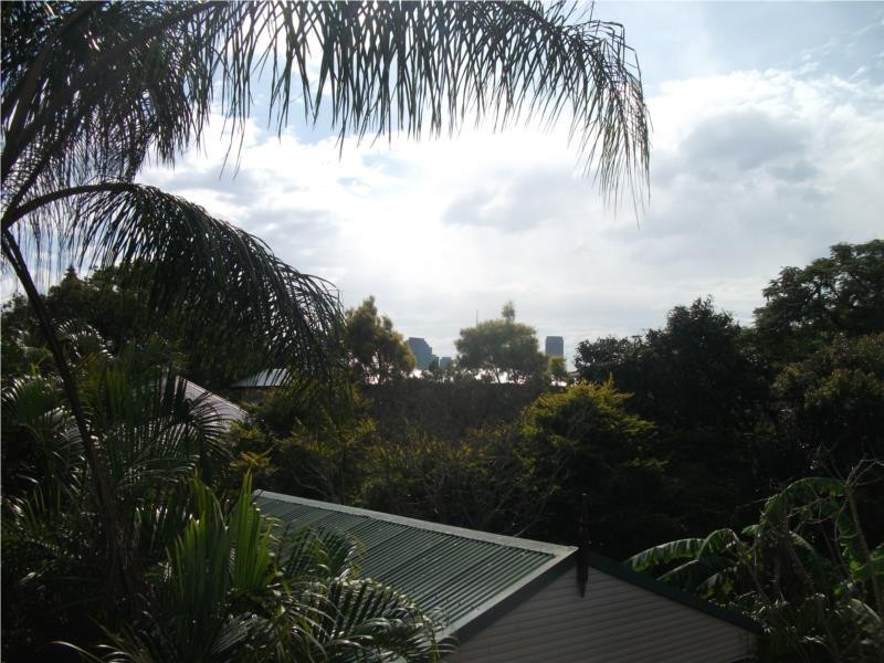 12 LaTrobe Street, East Brisbane QLD 4169