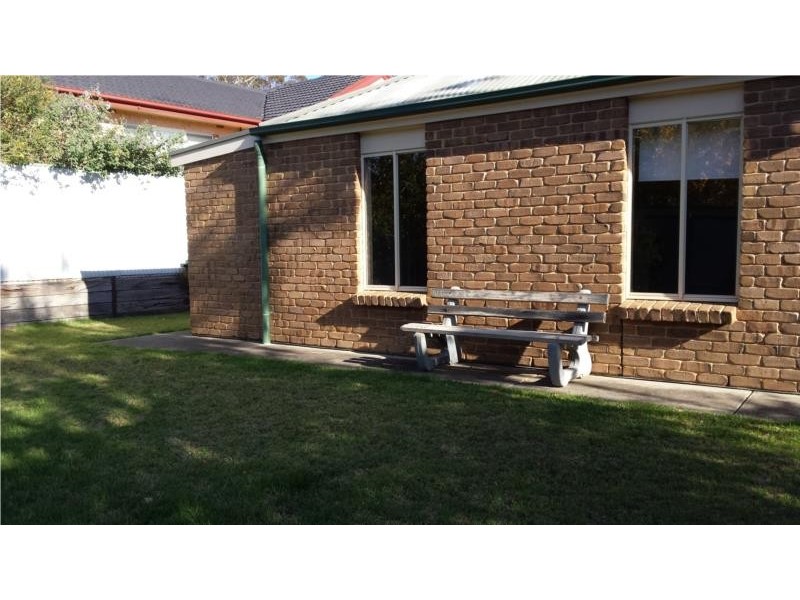 1/2 John Street, Woodside SA 5244