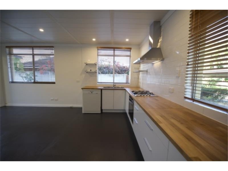 225 Alice Street, Doubleview WA 6018